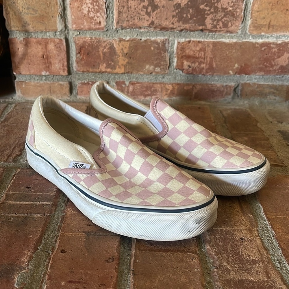 Vans Classic Slip On Sneakers in Checkerboard Lilac Light Purple